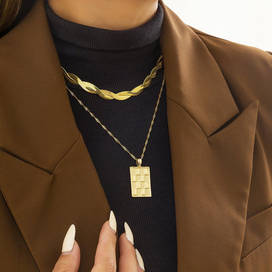 Jewelry Hip Hop Retro Snake Bone Chain Necklace Female Cold Checkerboard Metal Tag Necklace