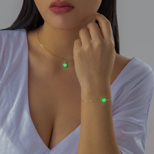 Jewelry Personality Indifferent Simple Luminous Stone Pendant Necklace Women's Versatile Bracelet Necklace Set