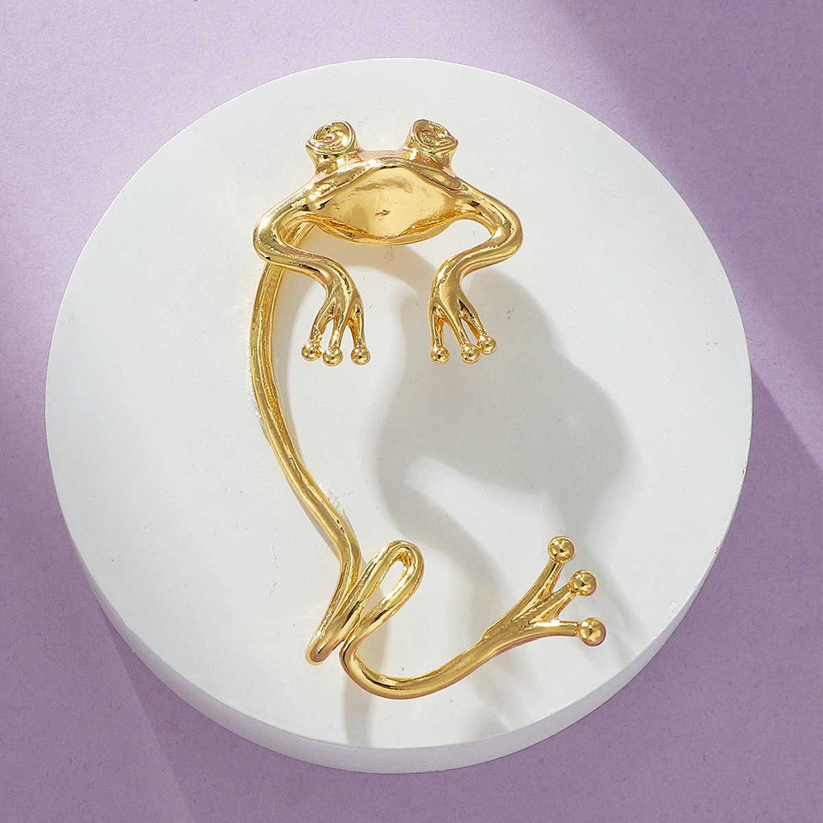 Fashion Metal Frog Holeless Ear Clip Ethnic Creative Retro Animal Ear Hanging Do Old Earrings Female