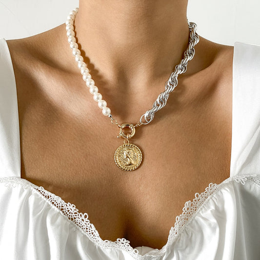 Jewelry creative asymmetric stitching chain necklace female sweet cool imitation pearl portrait pendant necklace