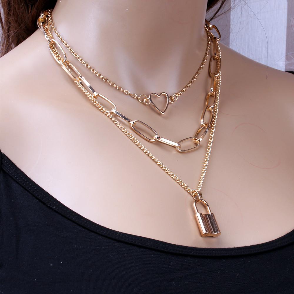 Jewelry Retro Chain Peach Heart Lock Pendant Necklace Female Creative Geometric Fashion Fashion Necklace