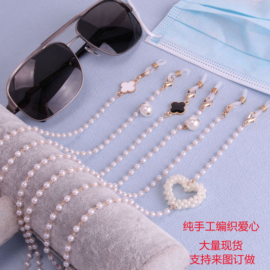 Simple four-leaf clover glass diamond jewelry metal chain sunglasses chain non-slip mask decorative hanging chain