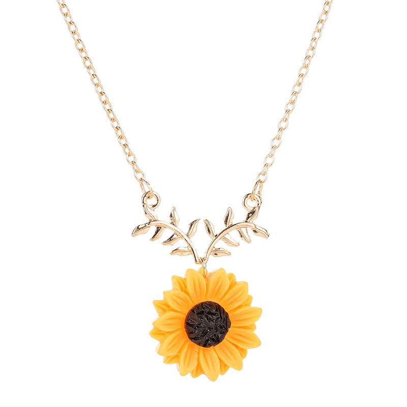 Necklace Pearl Sunflower Necklace Earrings Set Femininity Fashion Sunflower Set