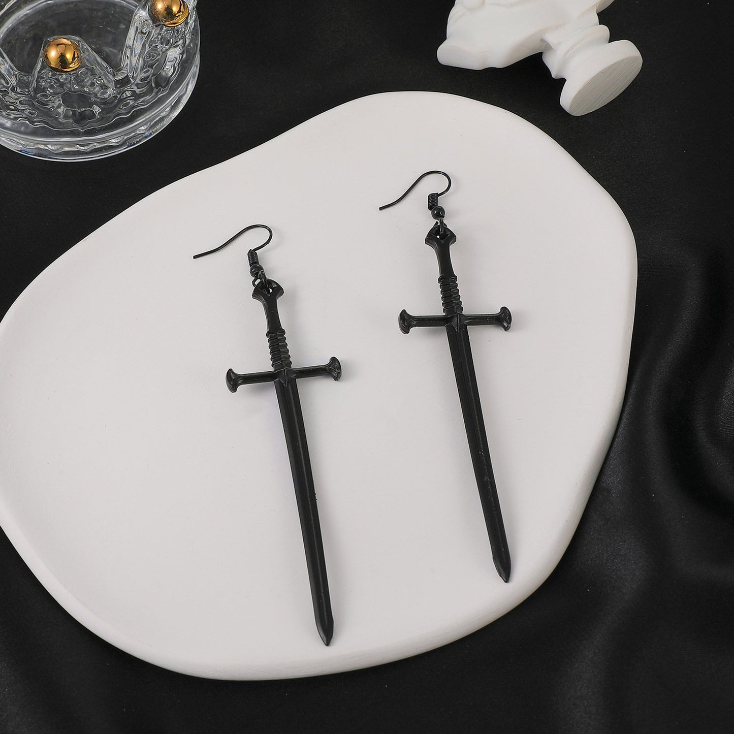 Dark Punk Metal Cross Sword Earrings Retro Personality Exaggerated Dagger Earrings Fashion Earrings Female