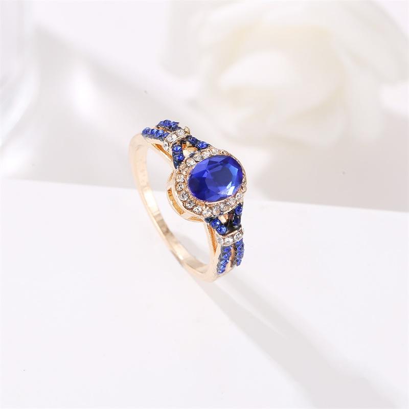 Hand Jewelry Temperament Blue Zircon Diamond Ring Classic Ladies Hand Jewelry