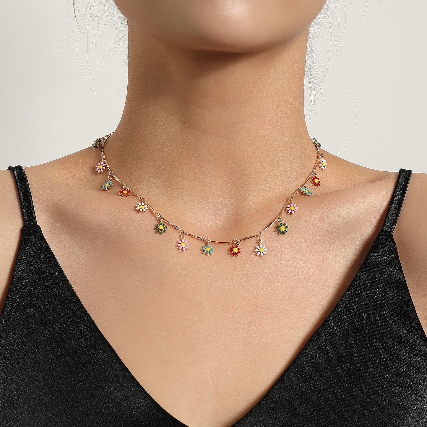 Fashion temperament colorful gemstone daisy collarbone chain necklace personality tassel all-match necklace