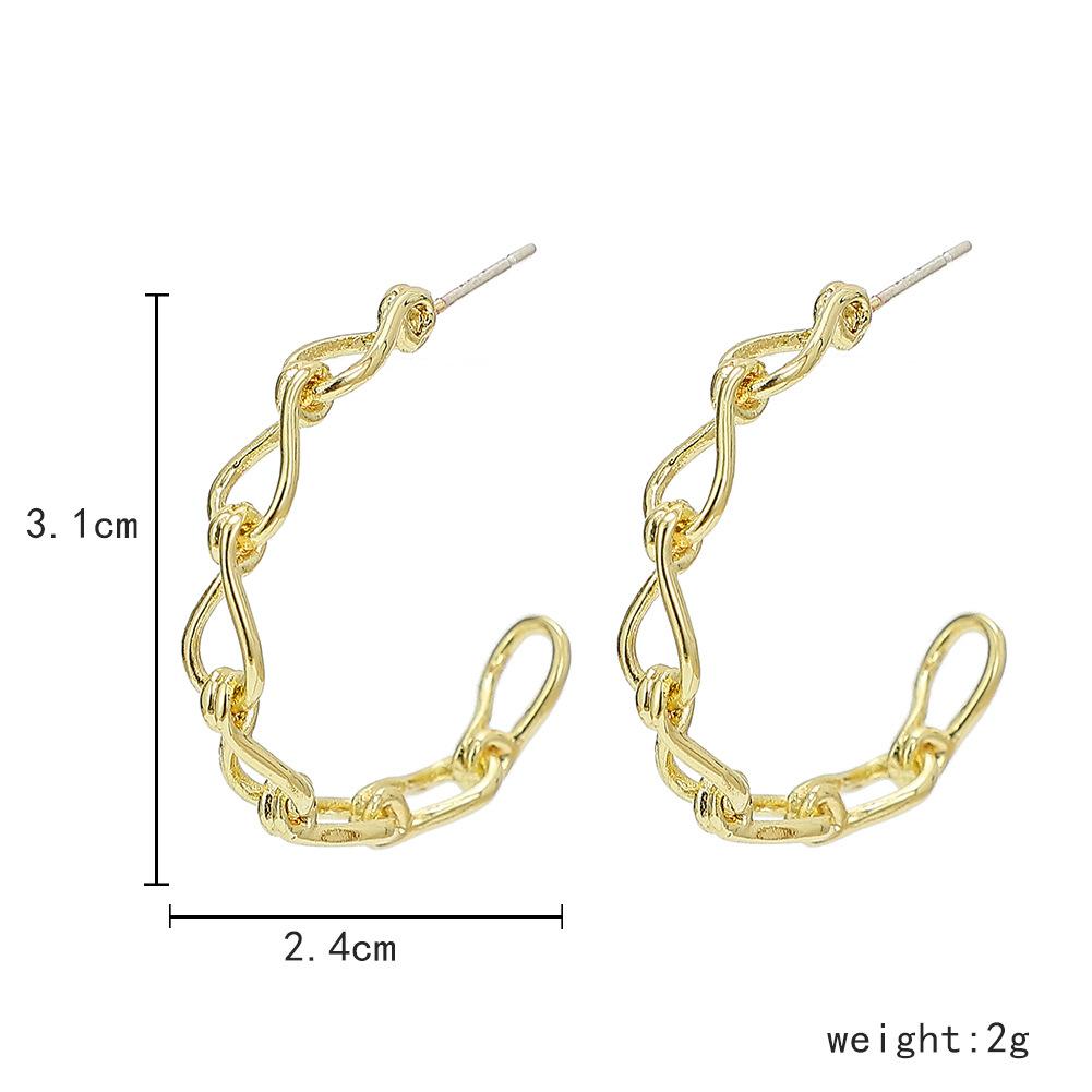 Minimalist metal C-shaped hollow chain earrings ins fashion letter C versatile trendy earrings for women