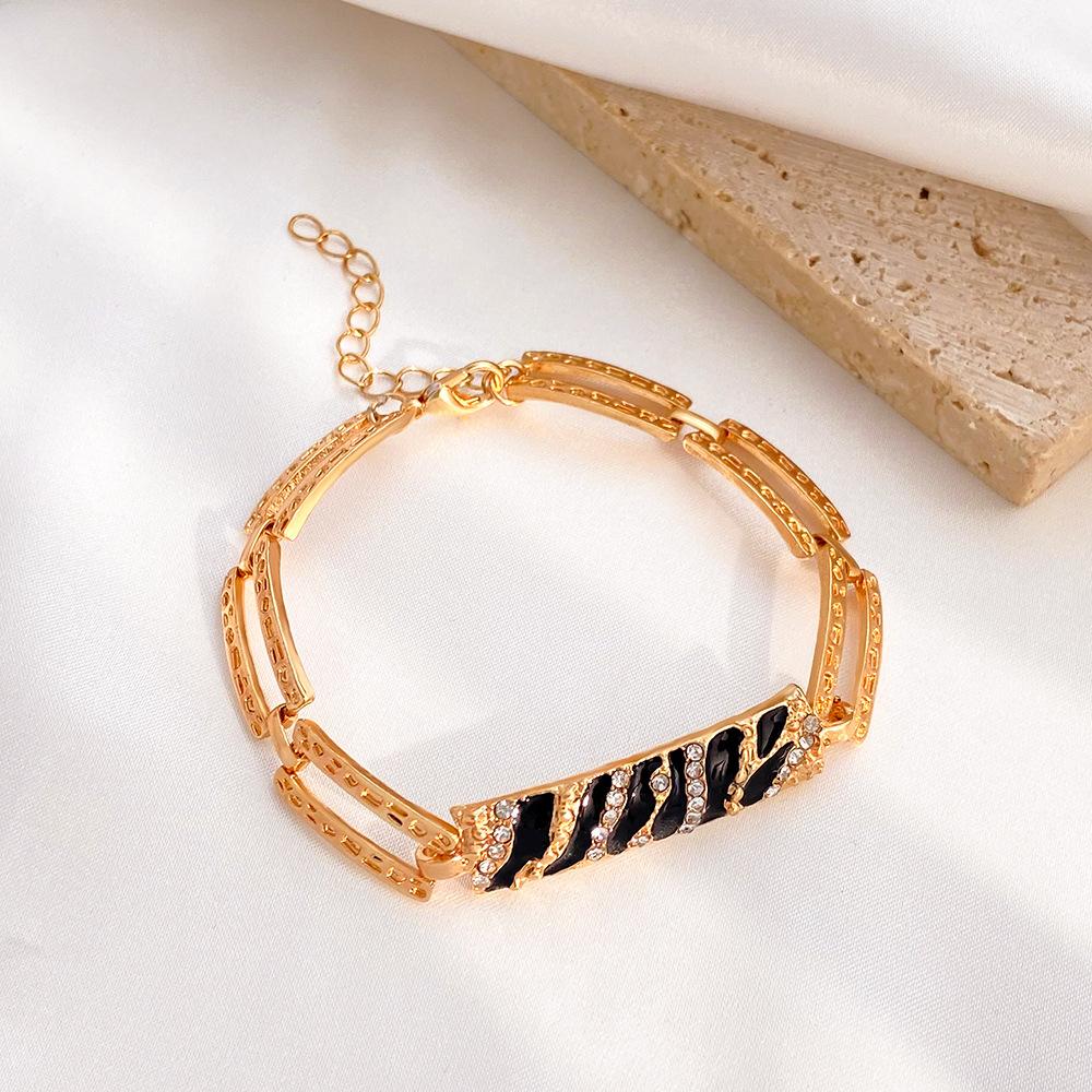 ins black drop oil diamond bracelet fashion personality hollow square bracelet punk hip-hop bracelet