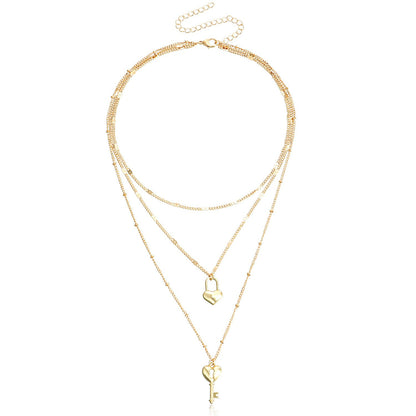 Explosive Jewelry Valentine's Day Exquisite Peach Heart Pendant Necklace Design Metal Love Multilayer Necklace