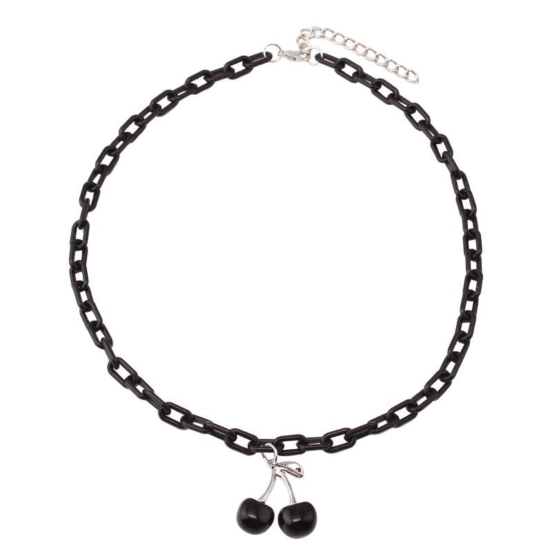 Personality temperament resin chain necklace acrylic flower pendant necklace ins clavicle chain