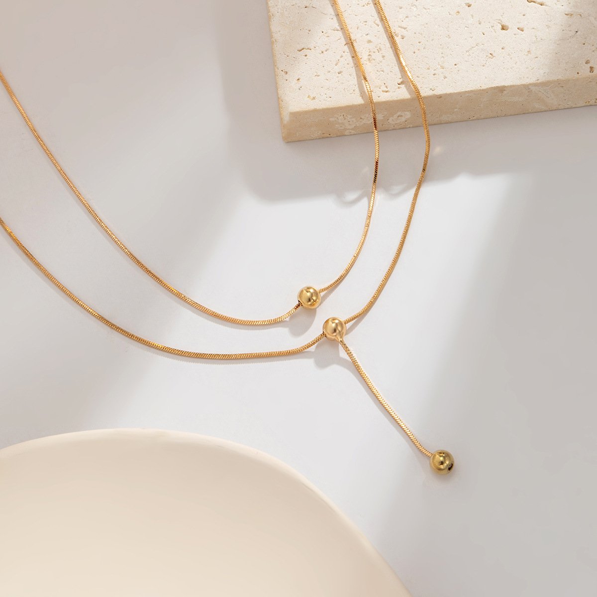 Jewelry Simple and Versatile Metal Thin Chain Necklace Personality Geometric Bead Pendant Clavicle Necklace