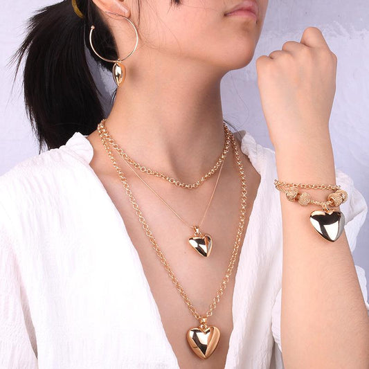 Ins Love Necklace Female Gold Delicate Light Luxury Niche Design Peach Heart Bracelet Earrings Sweet Cool Spice Girl Accessories