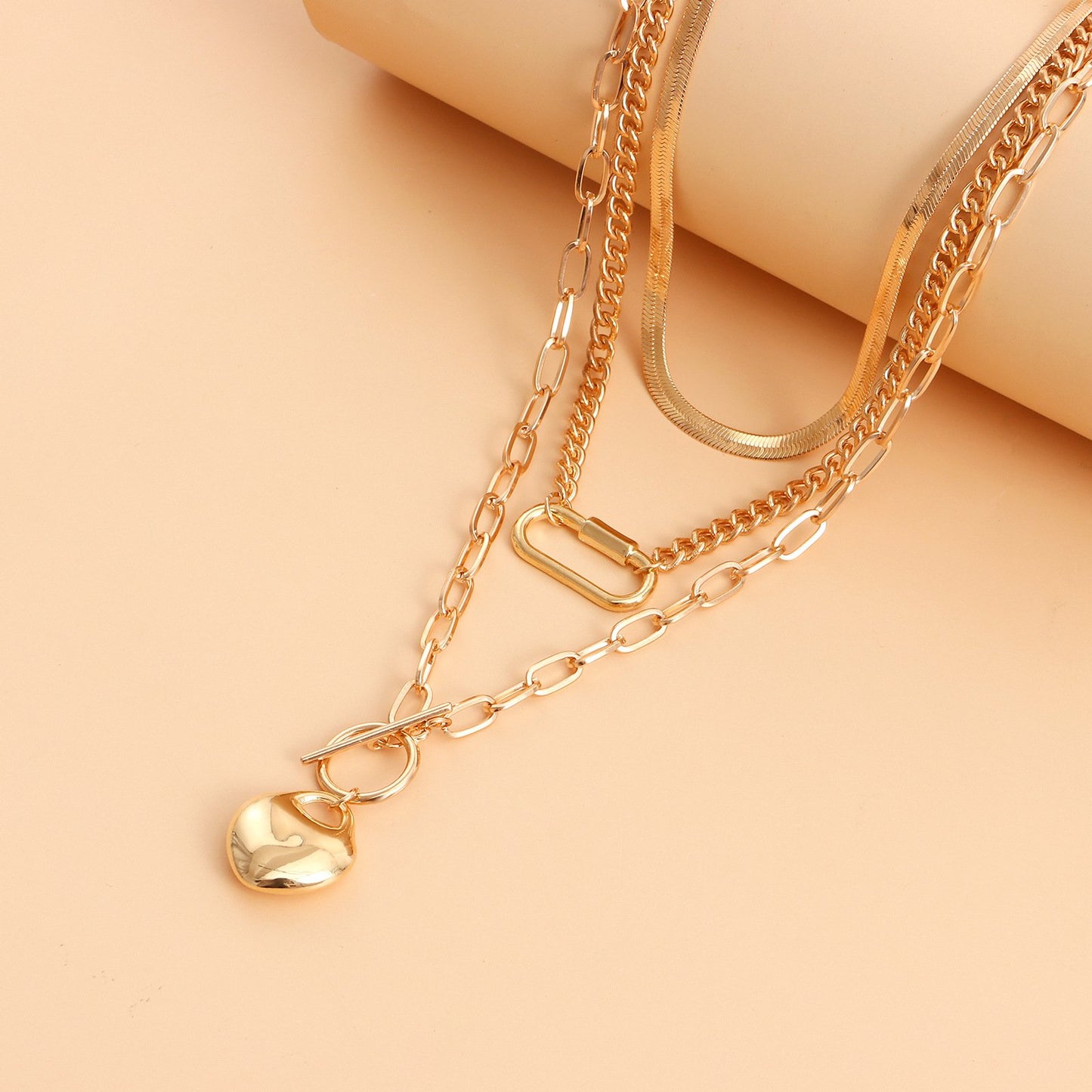 Jewelry punk multi-layer flat snake chain geometric peach heart pendant necklace female ins love necklace