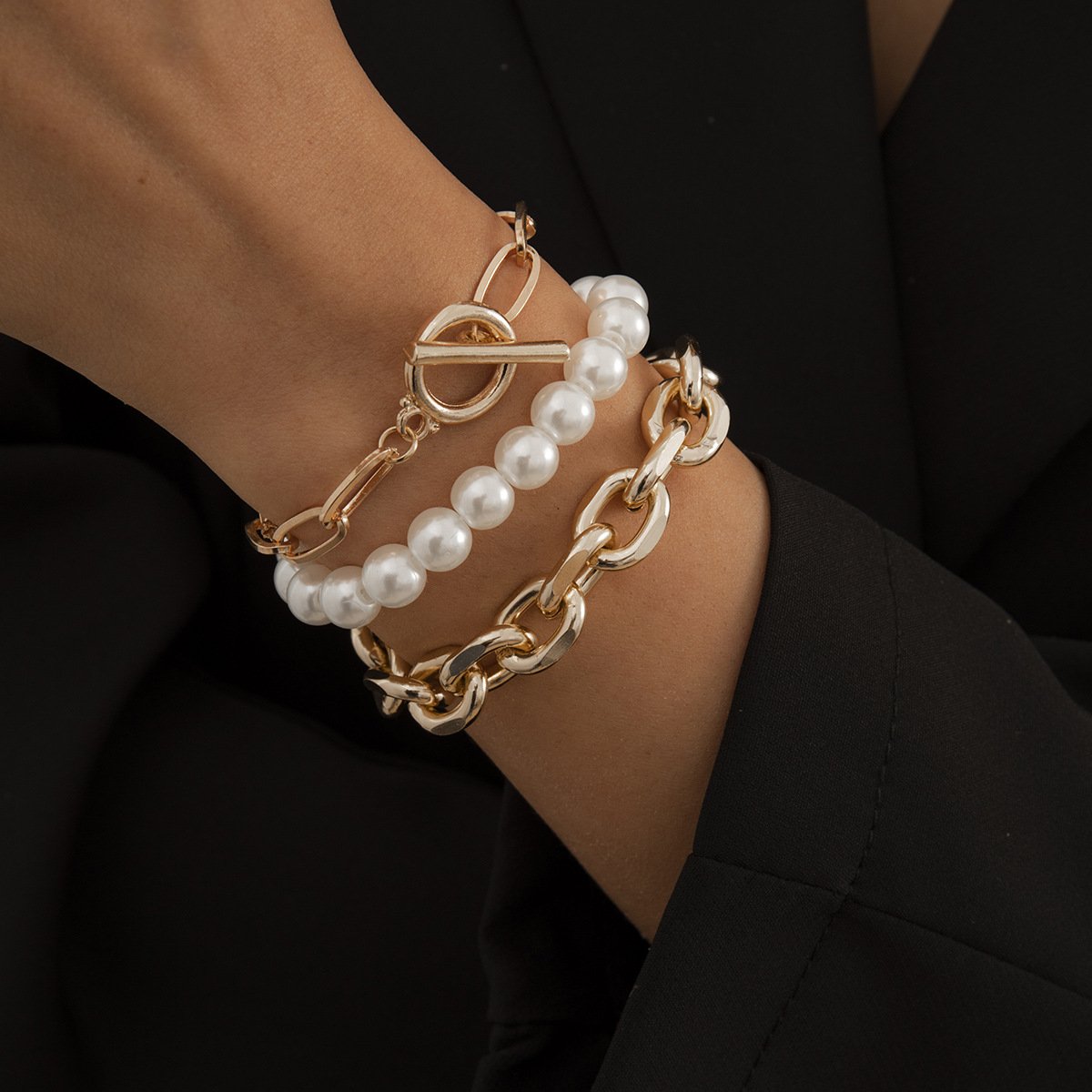 Temperament Simple Imitation Pearl Bracelet Set Ornament Punk Metal Chain OT Buckle Bracelet Female