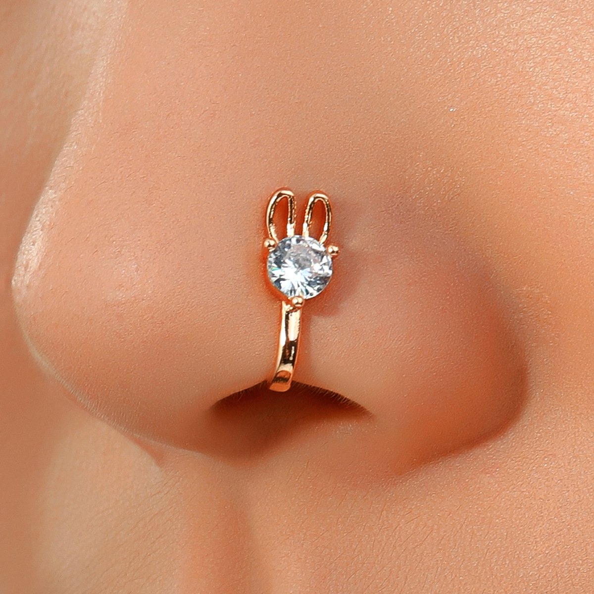 U-shaped rabbit nose pinch nail fashion piercing-free diamond moonstone bunny nose decoration puncture jewelry