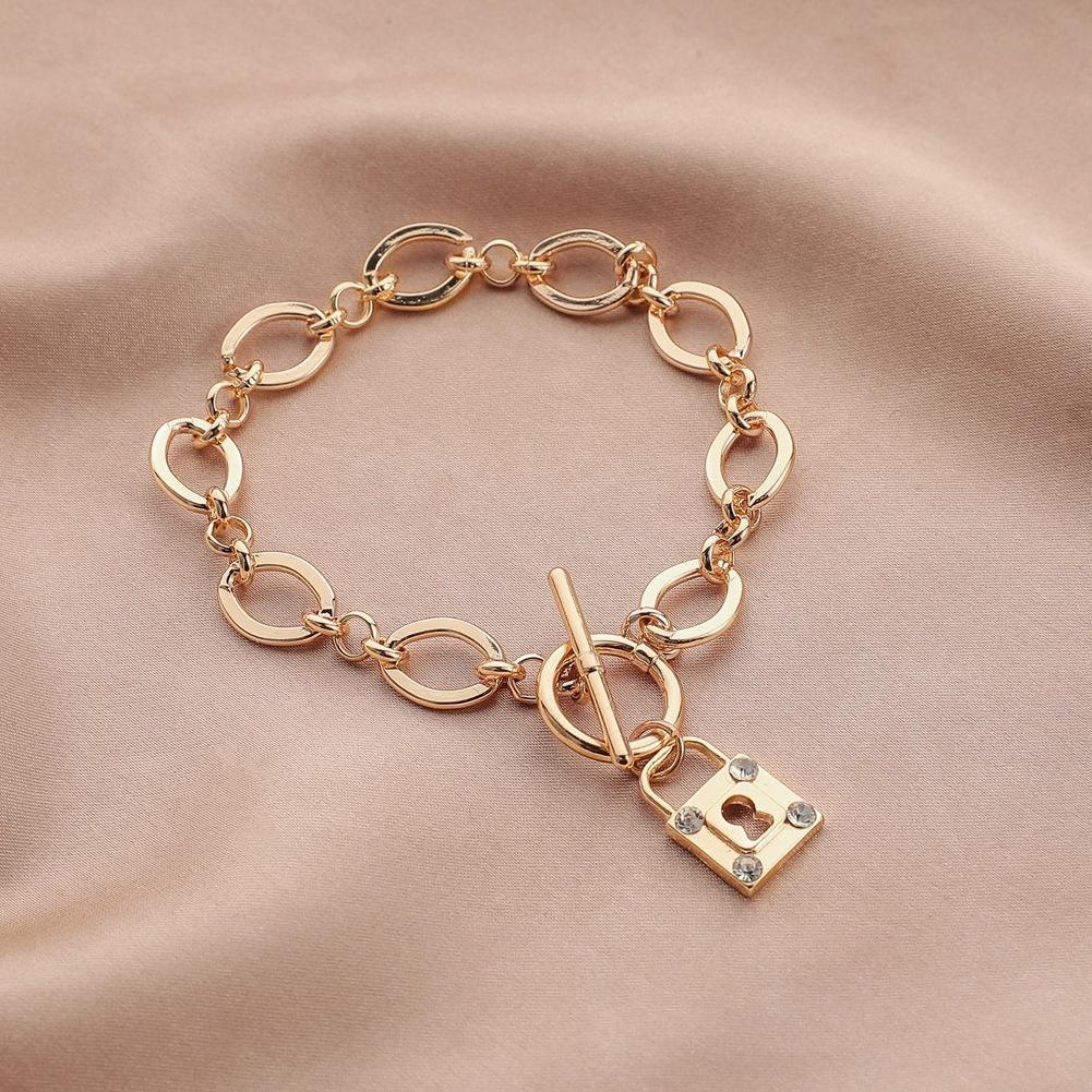 Creative Trend OT Buckle Golden Thick Chain Diamond Padlock Bracelet Fashion Temperament Hand Jewelry Female