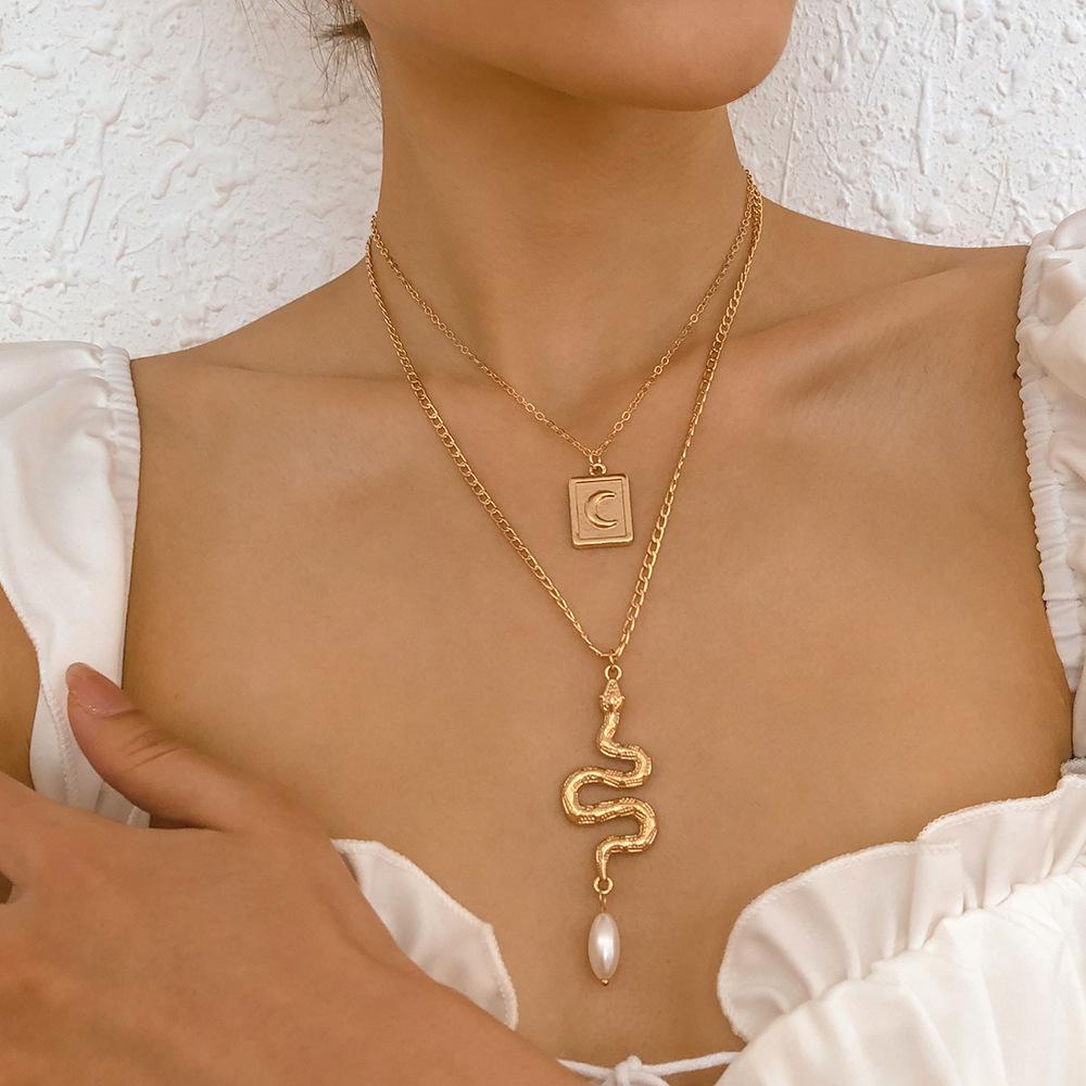 N9829 Double Layered Necklace Geometric Serpentine Square Card Pendant Necklace Simple Retro Creative Necklace Women
