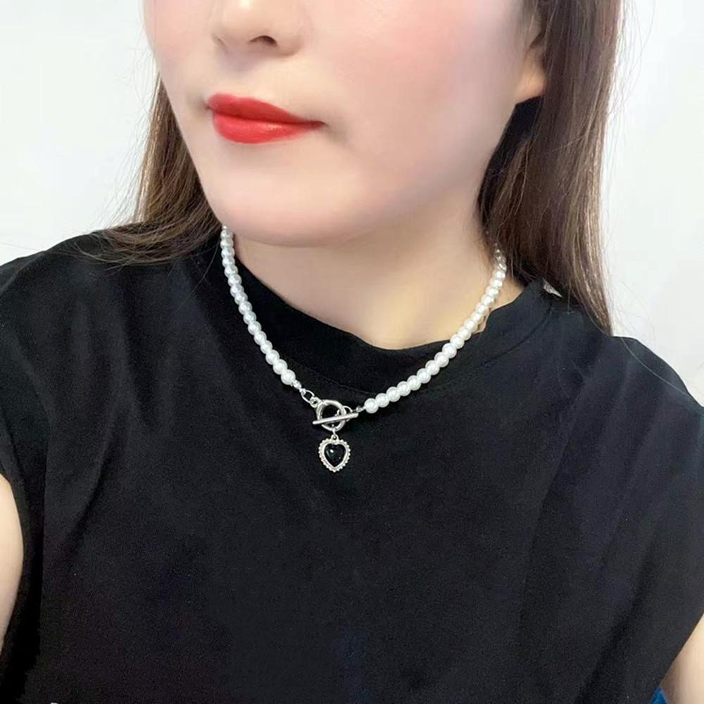 Double-layer titanium steel pearl necklace black love pendant cold temperament can be sweet and salty clavicle chain neck chain trendy