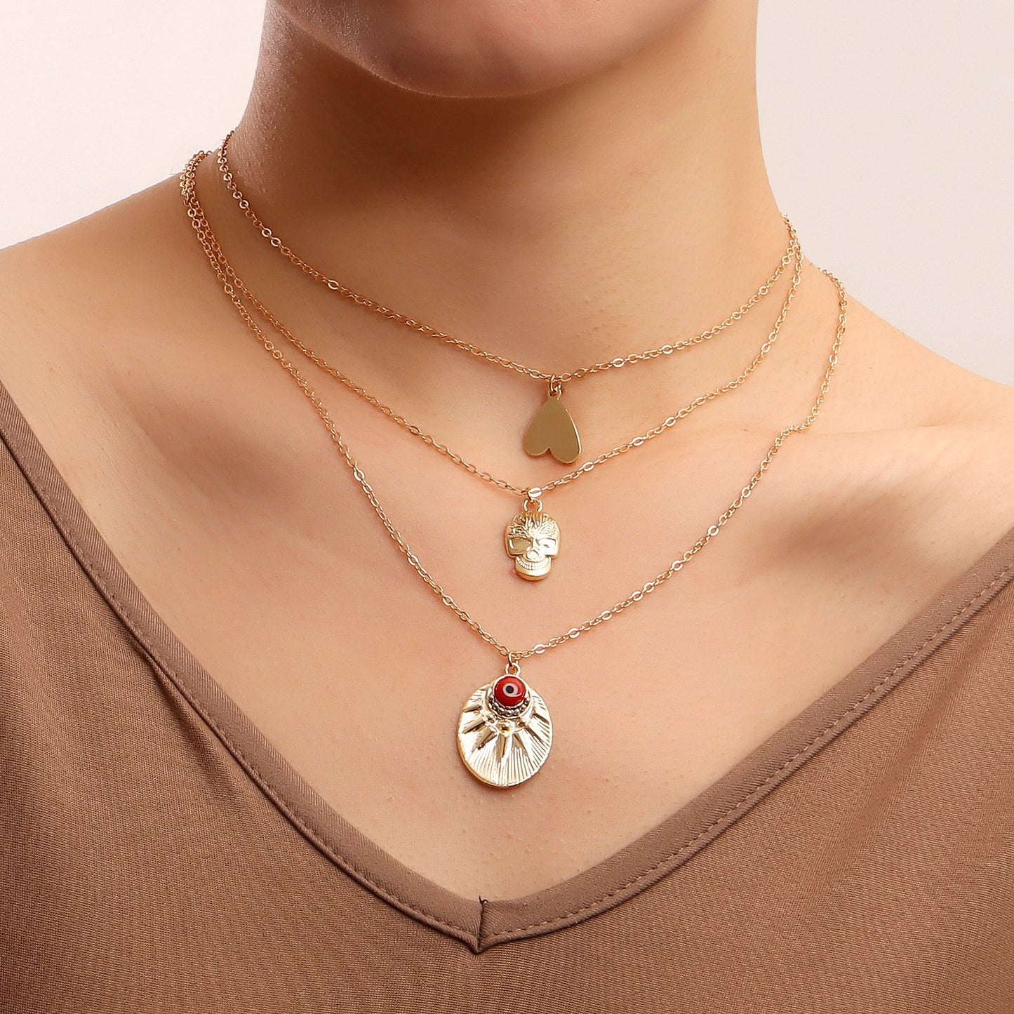 Creative Jewelry Fashion Simple Multilayer Skull Necklace Female Retro Alloy Heart Pendant Necklace