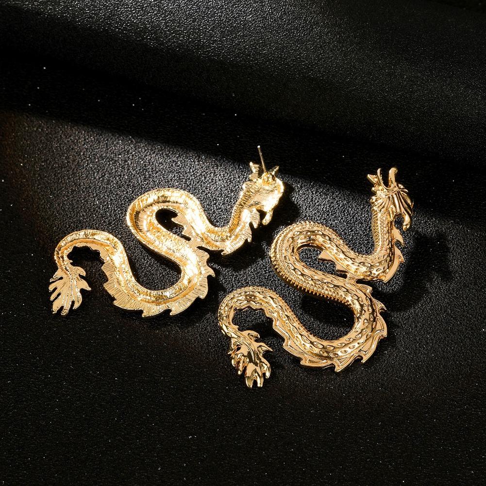 Kendou with the same dark Chinese dragon carving shape earrings earrings hip-hop ins dragon ear jewelry