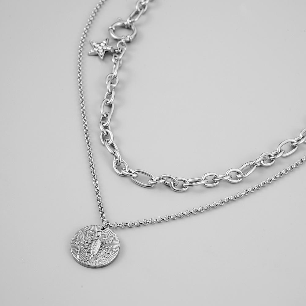 Trendy men's high-end stacked double-layer stainless steel Scorpio five-pointed star scorpion necklace oil pressure pendant