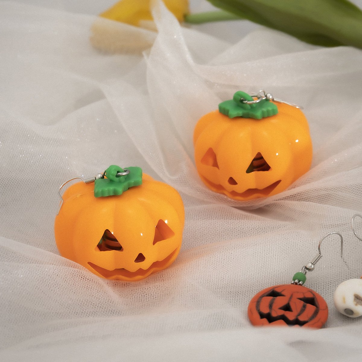 Jewelry Halloween Creative Pumpkin Lantern Earrings Fashion Easter LED Light Earrings Female