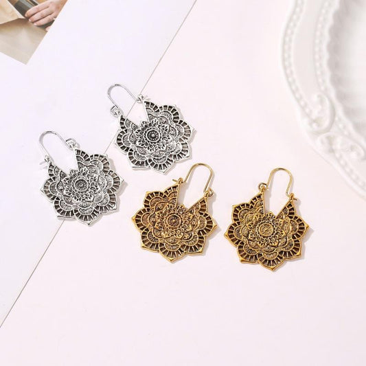 Ethnic Earrings Exotic Retro Metal Hollow Flower Earrings Bohemian Carved Palace Earrings