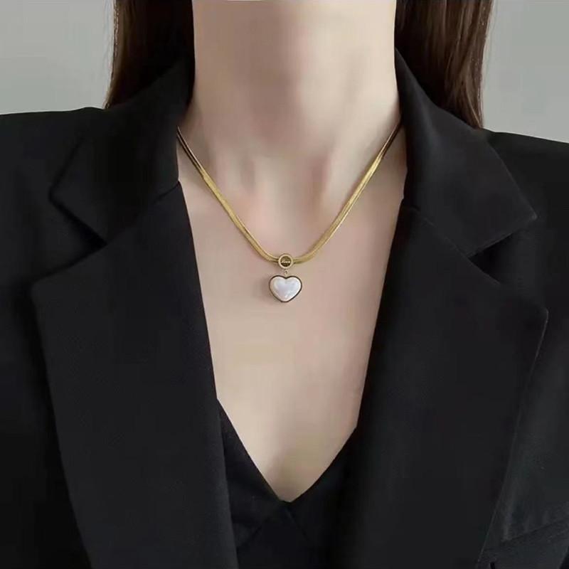 True white shell love necklace female simple titanium steel non-fading necklace ins tide 18k real gold plated jewelry