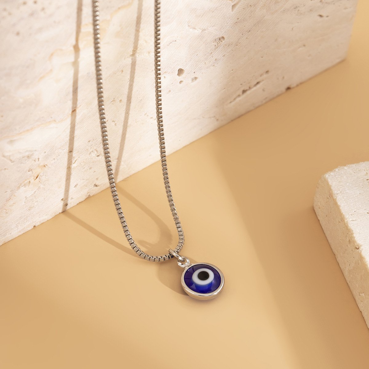 Jewelry Versatile Eye Pendant Metal Necklace Simple Geometric Box Chain Single Layer Necklace Female