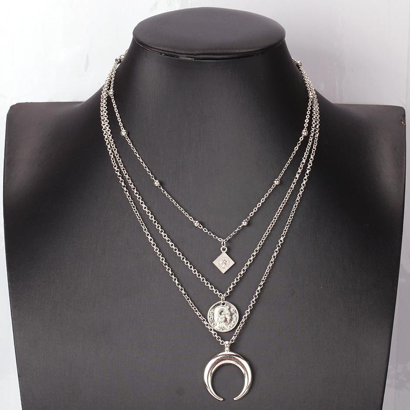 Portrait coin pendant necklace female net red ins simple temperament light luxury niche design indifferent crescent clavicle chain