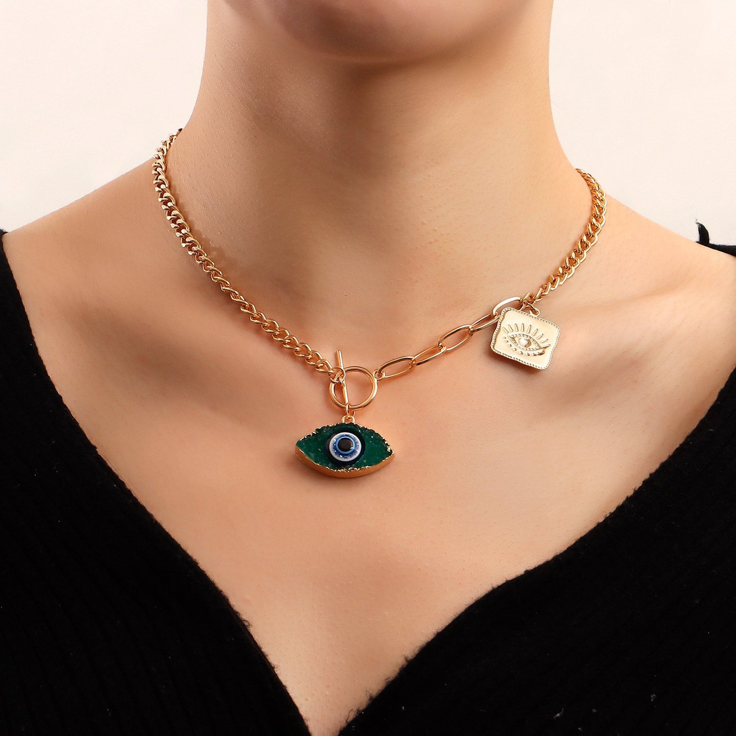 Explosive style fashion creative niche necklace OT buckle devil's eye hip-hop collarbone chain choker necklace female