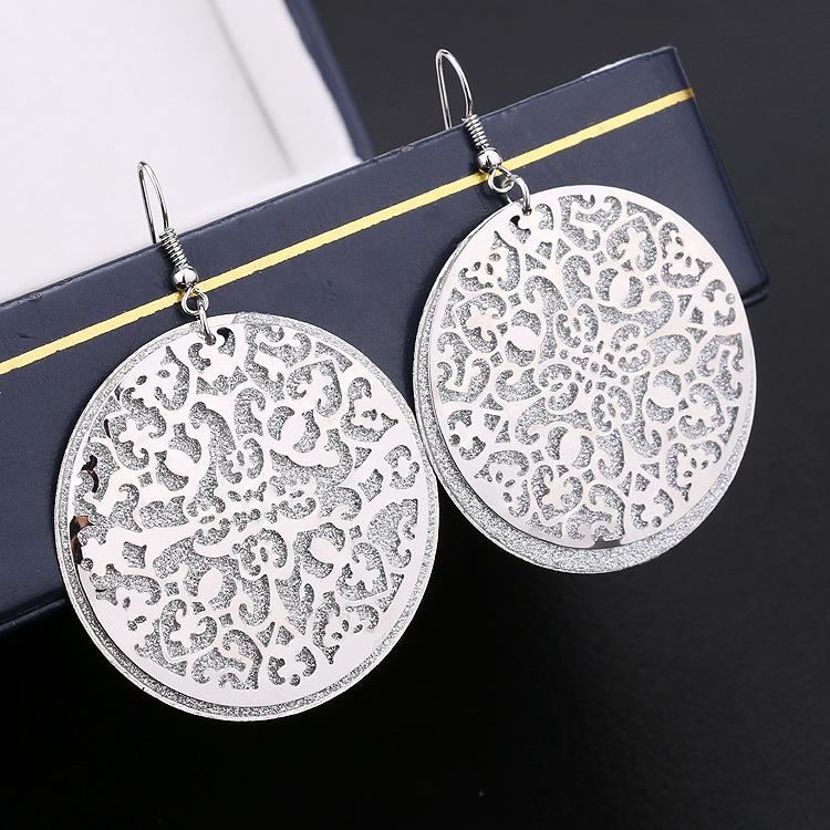 Indian punk round hollow earrings swing earrings frosted alloy earrings