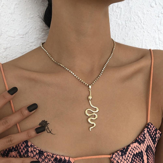 N8817 single-layer claw chain necklace exaggerated snake element necklace geometric punk hip-hop necklace female