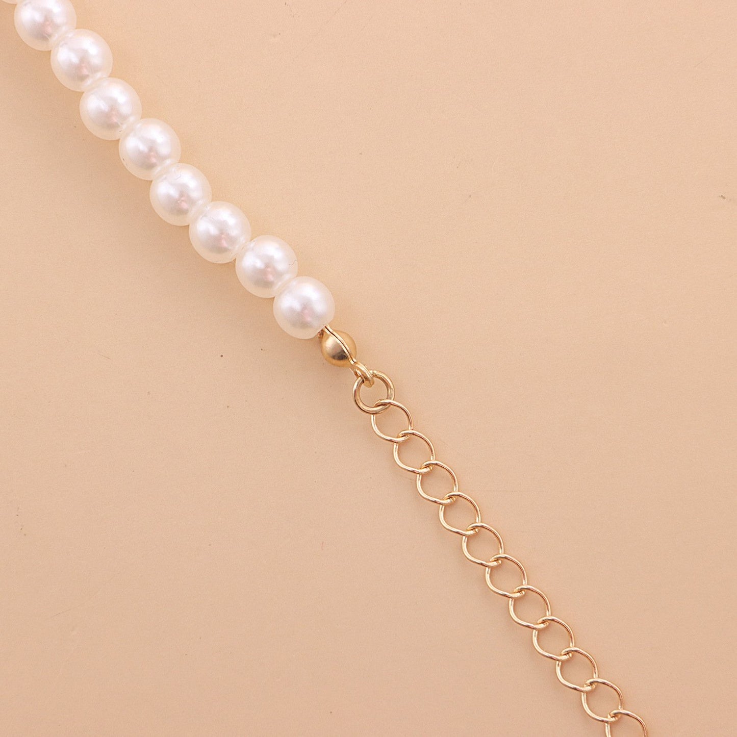 Jewelry Trend Simple Red Mushroom Pearl Necklace Women's Fashion Personality Short Money Jewelry