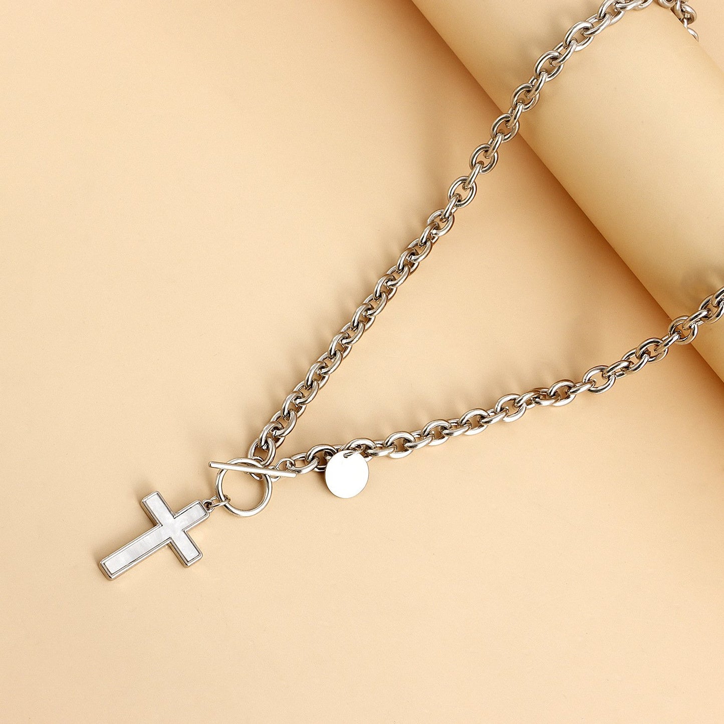 Jewelry punk exaggerated thick chain cross white mother-of-pearl pendant necklace female high-end clavicle chain