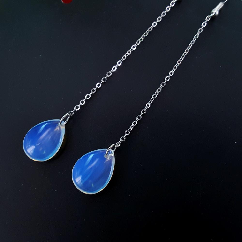 Creative drop-shaped earrings earrings opal earrings fashion white and light earrings of the same style
