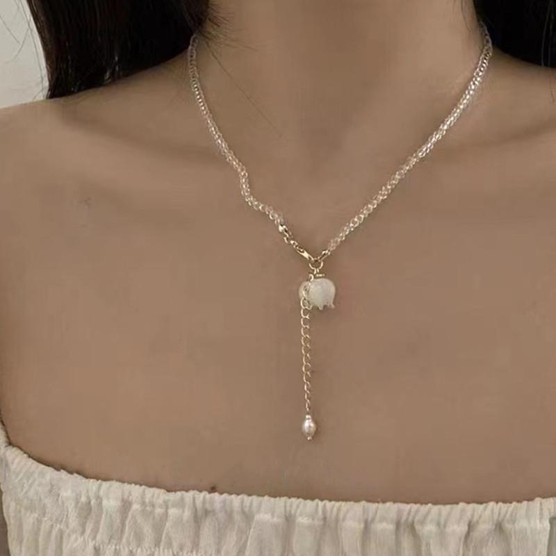 Moonlight Lily of the Valley Super Fairy French Flower Pearl Pendant Necklace Retro High Quality Temperament Vacation Clavicle Chain