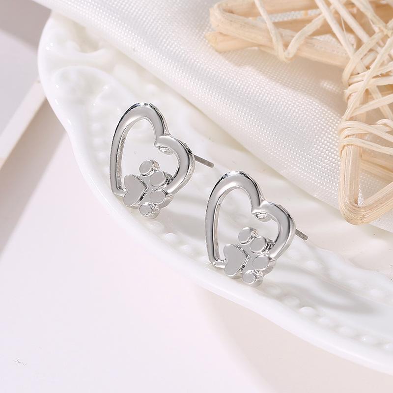 Creative Accessories Earrings Simple Love Dog Claw Hollow Peach Heart Stud Earrings