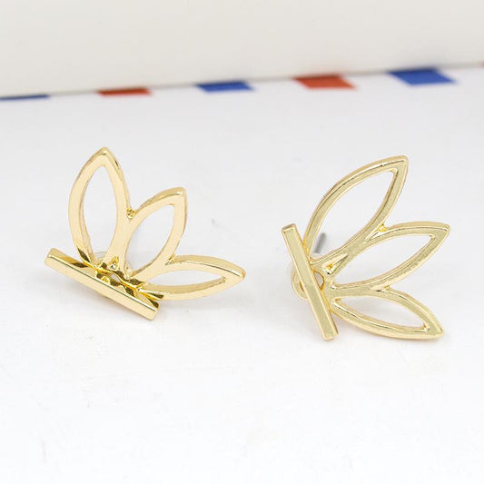 Jewelry Personality Simple Fashion Hollow Lotus Flower Stud Earrings Women's Creative Earrings Earrings