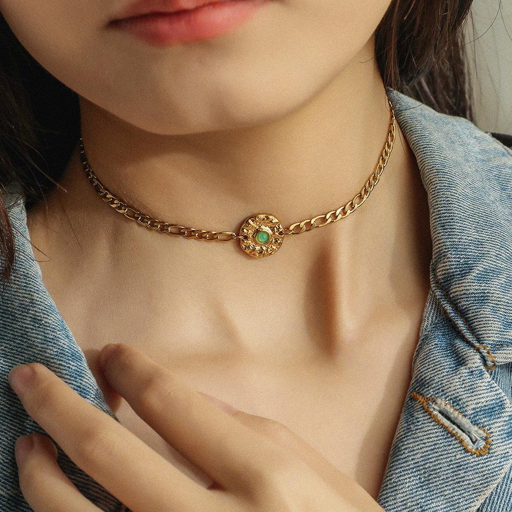 Stainless Steel Short Necklace Coin Embedded Imitation Agate Clavicle Chain Simple Temperament Necklace High Cold Accessories