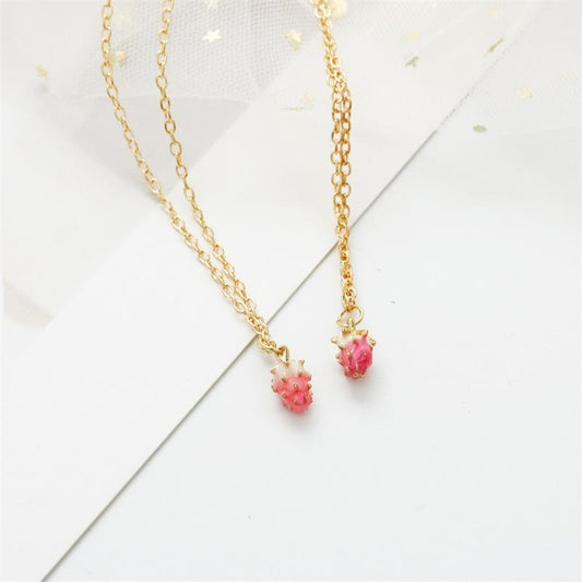 Original Cute Strawberry Necklace Sweet Short Tassel Clavicle Chain Jewelry