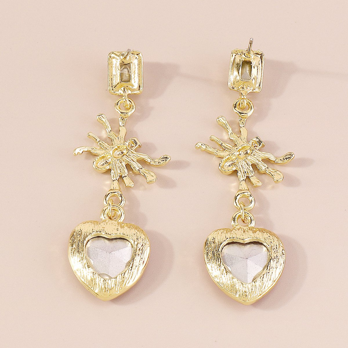 E9984 Jewelry rhinestone spider Halloween element earrings punk personality love exaggerated earrings female