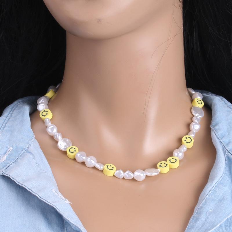 Jewelry Retro Baroque Pearl Clavicle Necklace Personality Simple Trendy Women Soft Pottery Smiley Necklace