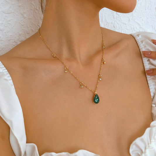 N9814 Exquisite Temperament Necklace Literary Simple Retro Necklace Ladies Elegant Diamond Necklace Female