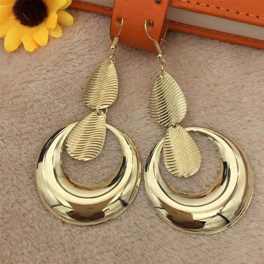 Metal Ring Mirror Sequin Earrings Simple Ladies Pop Night Earrings