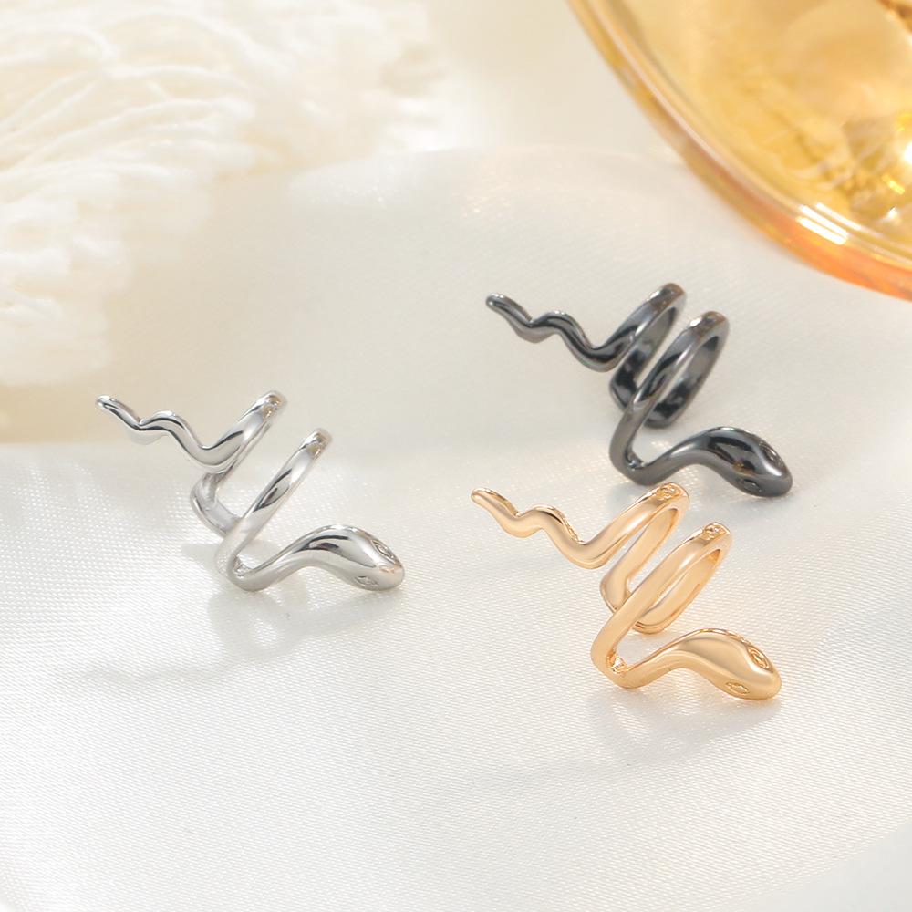 ins simple snake-shaped ear clip without ear piercing women's fashion niche design small snake ear bone clip earrings