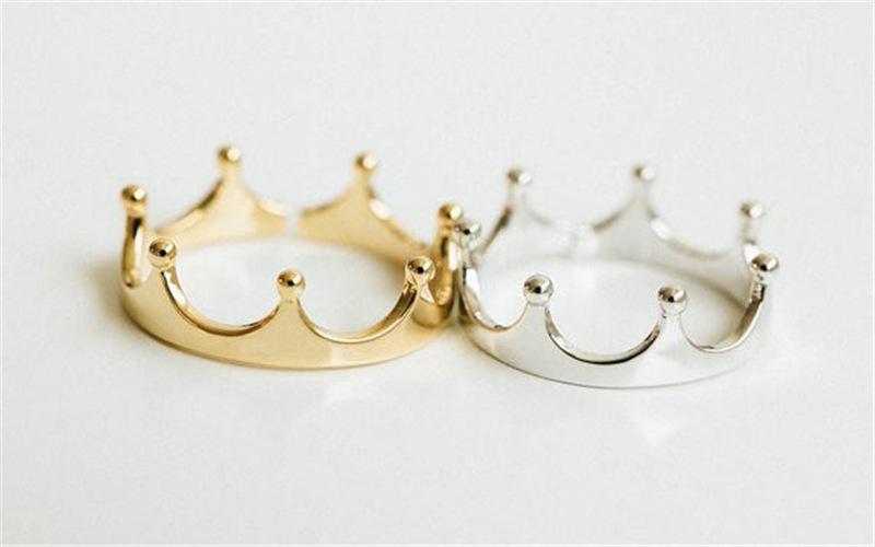 Explosive jewelry Simple fashion temperament Queen crown ring Fashion accessories Versatile