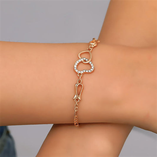 Simple Zircon Hollow Love Bracelet Ins Fashion Retro Heart-shaped Jewelry Girls Niche Design Trend