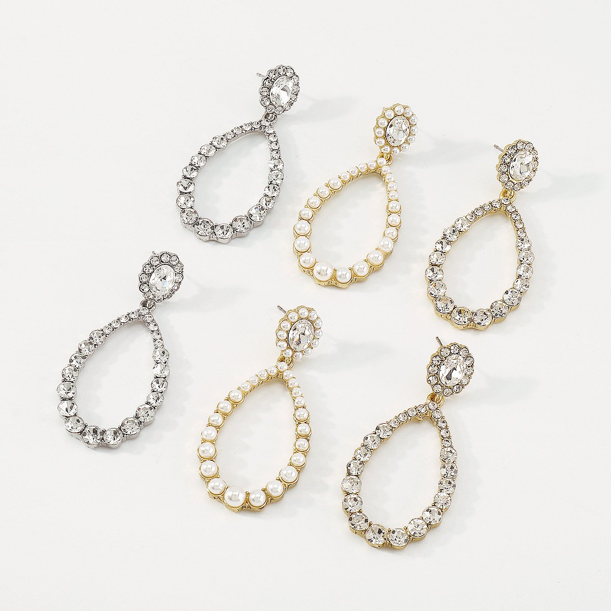 E1678 French light luxury retro simple pearl earrings rhinestone temperament personality niche design earrings