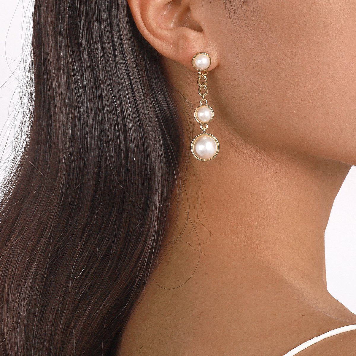 E1566 Retro Hong Kong Temperament Sweet Earrings Pearl Chain Personality Geometric Earrings Niche Atmospheric Earrings